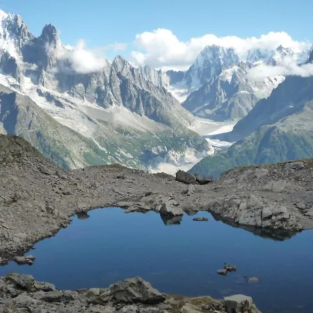 Studio Plein Sud. Vallee De Chamonix. Pieds De Pistes.